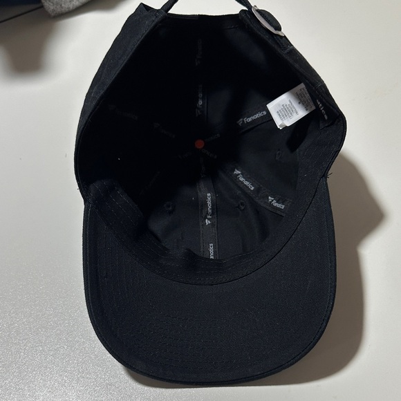 Fanatics Heritage Classic Black Adjustable Cap - Picture 3 of 3